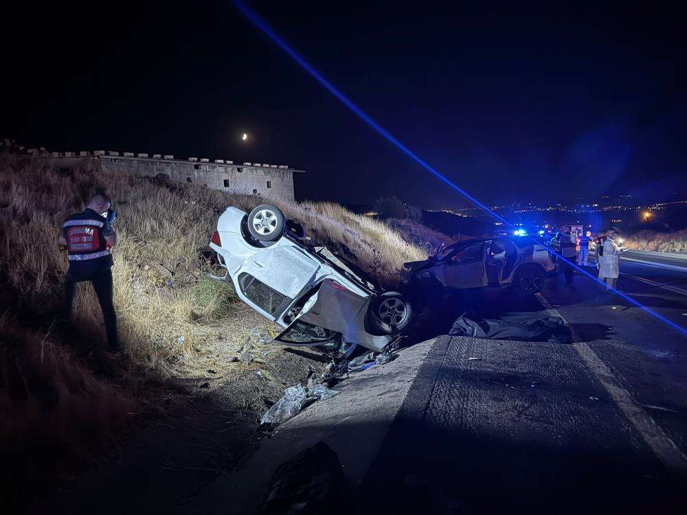 Aynı aileye 3 acı birden! Gezmek için yola çıkan kuzenler hayatını kaybetti 3